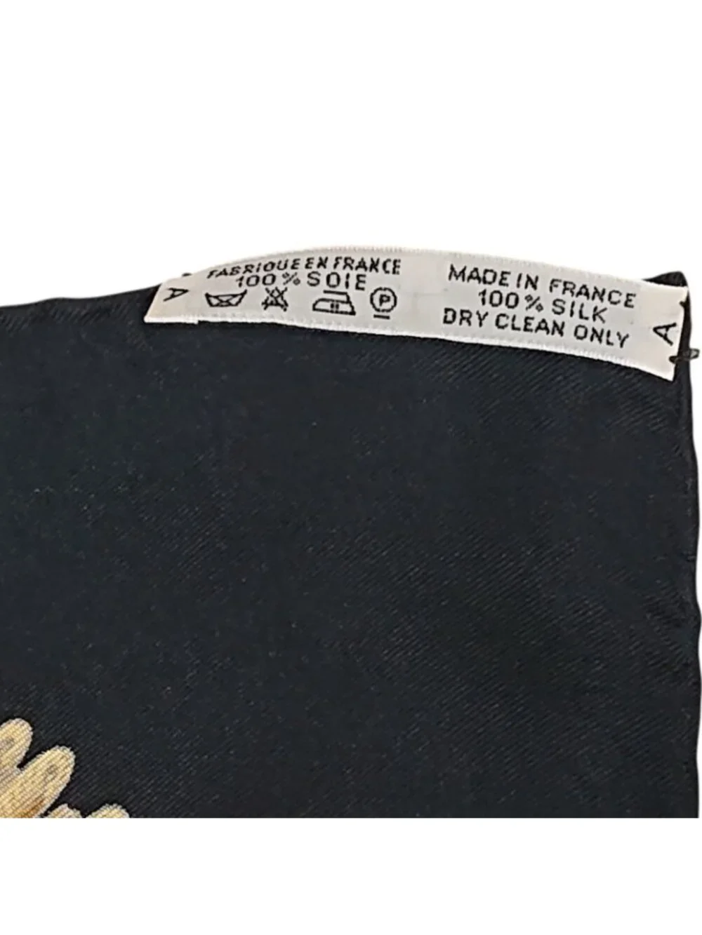 Hermes Carre 90 Poste de Cavalerie Post de Cava Roulis Silk Scarf